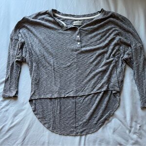 Urban Outfitters gray ribbed henley shirt size S
